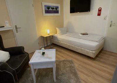 Single room apartment